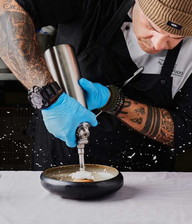 Adding foam on plate Portugal