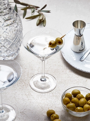 Martini and olives